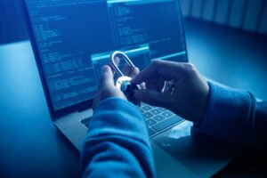 FBI Warns iPhone Android Users: Serious Smartphone Security Risks